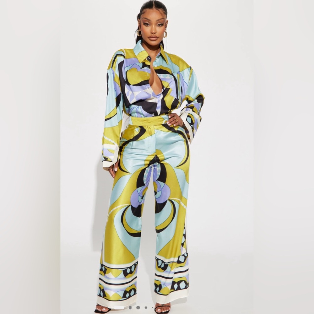 Fashion Nova Abstract-Print Wide-Leg Pants Set in Lime & Aqua